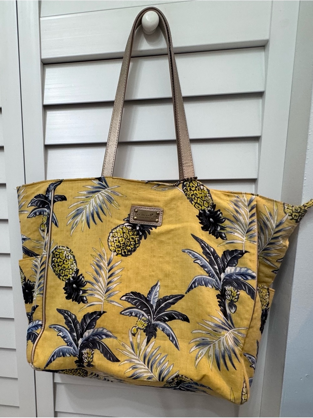 Caribbean Joe Yellow Pineapple Palm Tote